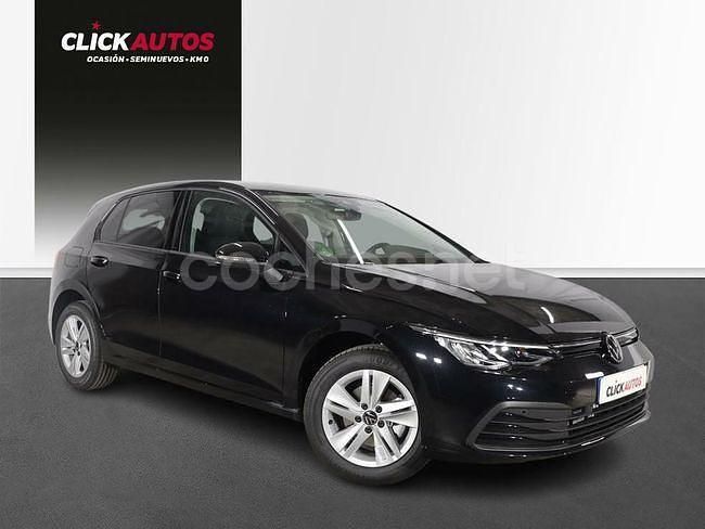 Usado VW Golf VIII Life 110 CV (80 kW) 2023 Negro Berlina