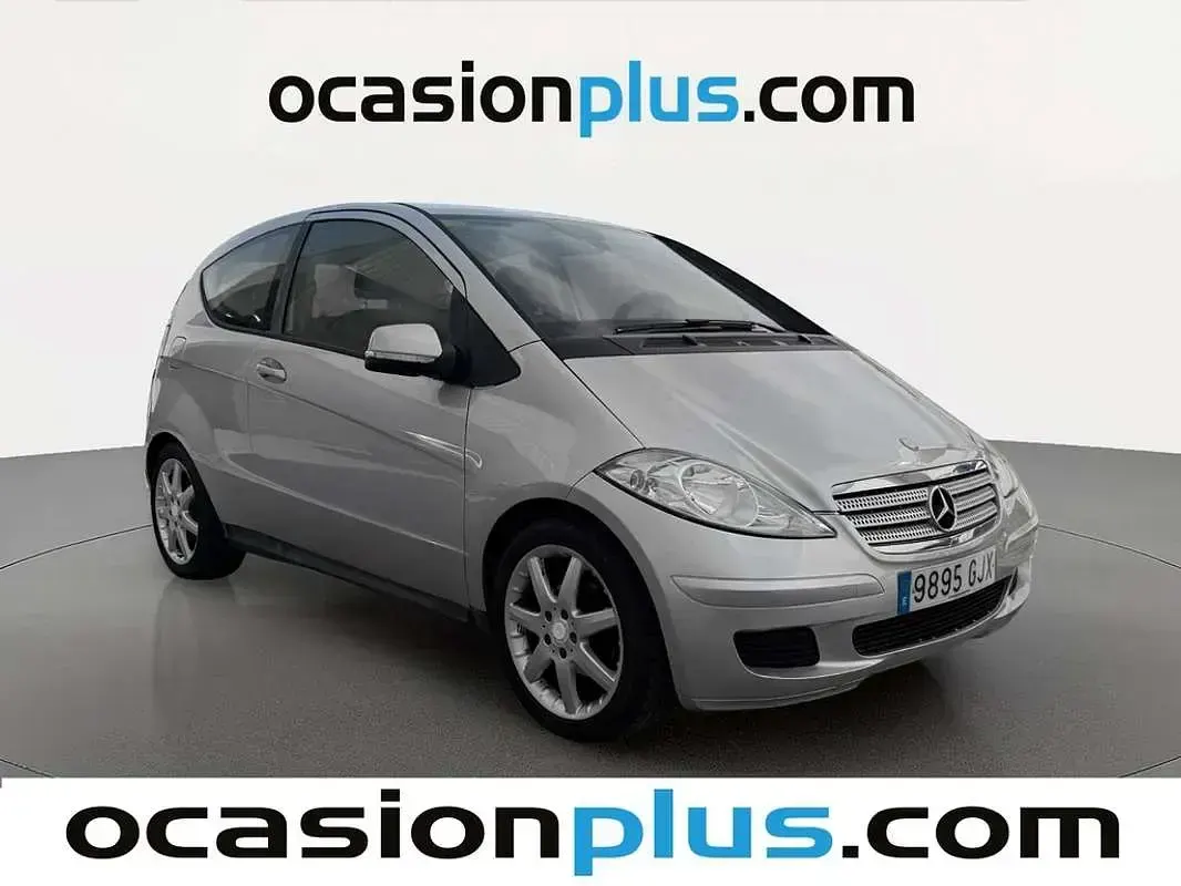 Usado Mercedes A150 Classic 95 CV (69 kW) 2008 Gris Utilitario