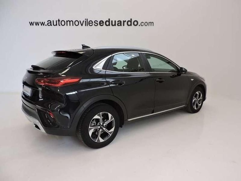 Usado Kia XCeed 120 CV (88 kW) 2022 Negro SUV