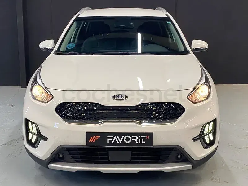 Usado Kia Niro 141 CV (103 kW) 2020 Blanco SUV
