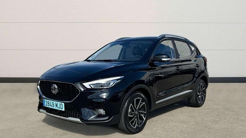 Usado MG ZS Luxury 111 CV (81 kW) 2023 Negro SUV