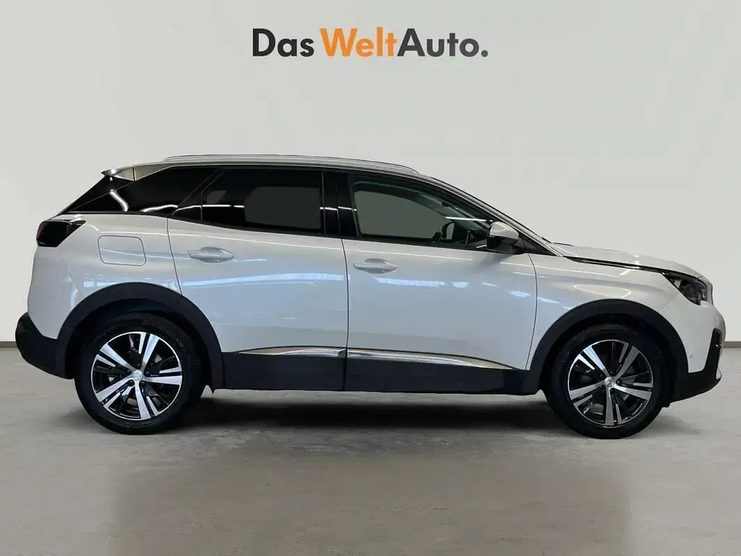 Usado Peugeot 3008 Allure 131 CV (96 kW) 2018 Blanco SUV
