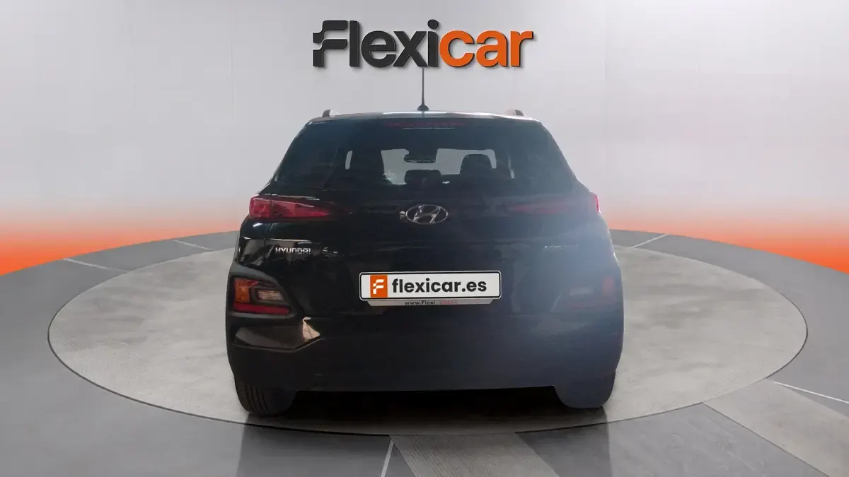 Usado Hyundai Kona 120 CV (88 kW) 2018 Negro SUV