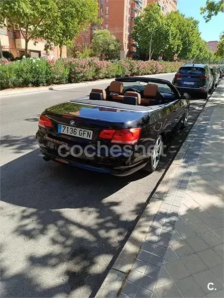 Usado BMW 320 Cabriolet 170 CV (125 kW) 2008 Negro Descapotable