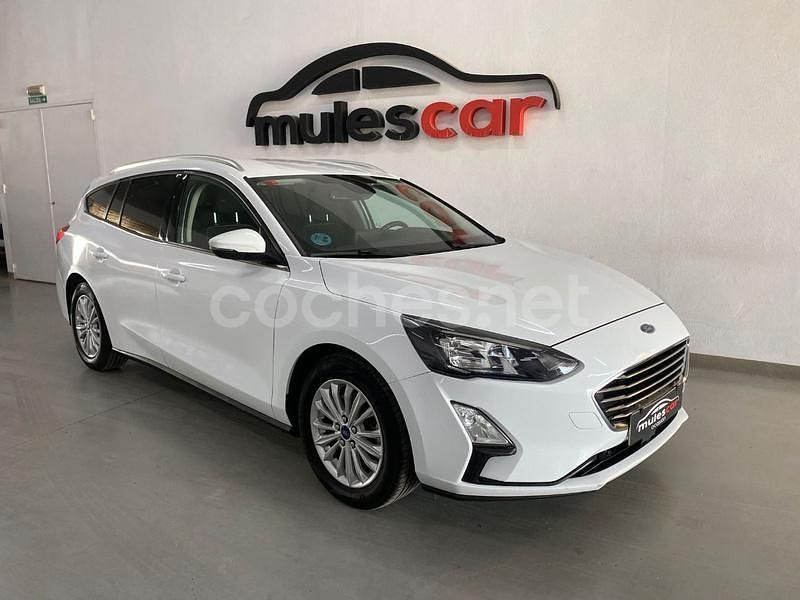 Blanco Usado 2021 Ford Focus Titanium Familiar | 11.500 € (Precio justo) - Imagen 1/4