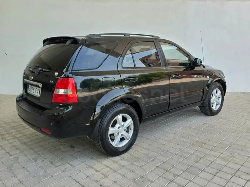 Usado Kia Sorento Active 170 CV (125 kW) 2007 Negro SUV