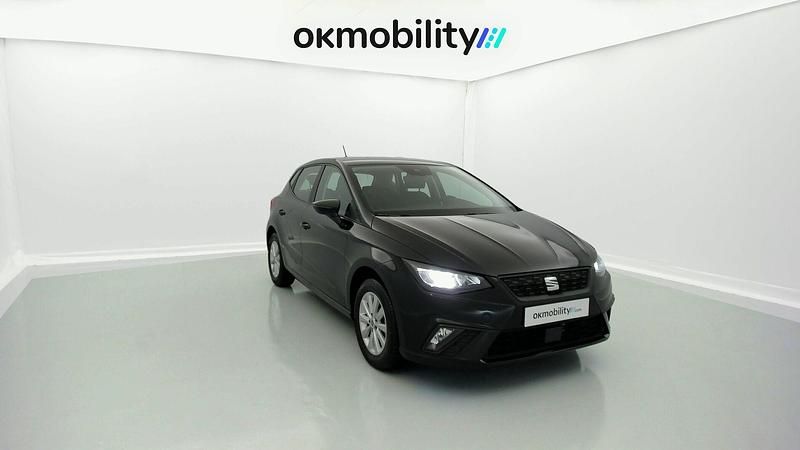 Usado Seat Ibiza Style 95 HP (69 kW) 2023 Preto