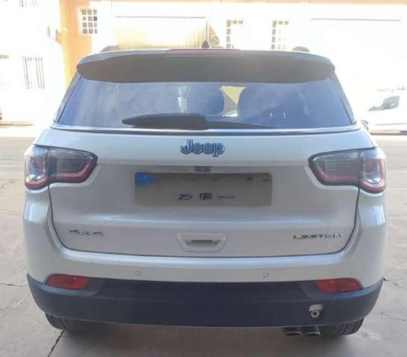 Usado Jeep Compass Limited 140 CV (102 kW) 2018 Blanco SUV
