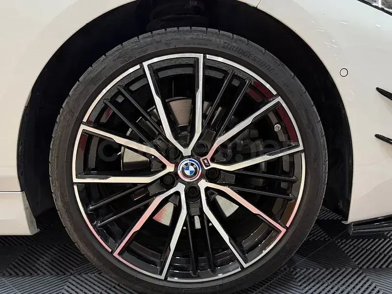 Usado BMW 120 Comfort Edition 190 CV (139 kW) 2022 Blanco Utilitario