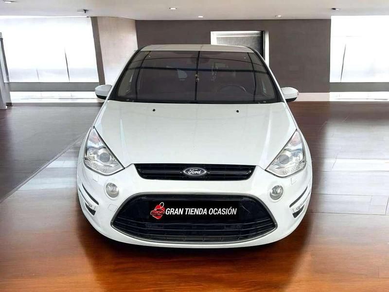 Usado Ford S-MAX Titanium 140 CV (102 kW) 2013 Blanco Monovolumen
