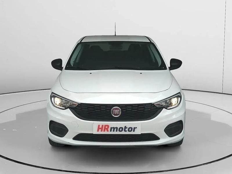 Usado Fiat Tipo Pop 95 HP (69 kW) 2019 Branco Sedan