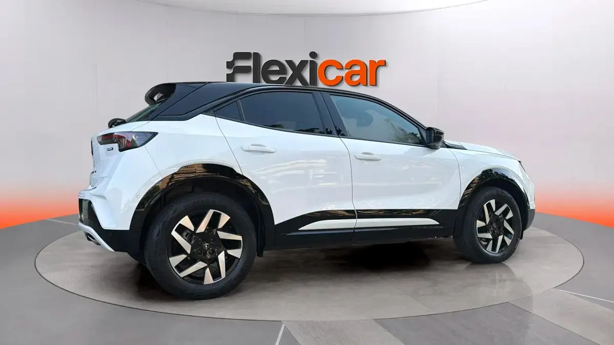 Usado Opel Mokka Edition 136 CV (100 kW) 2025 Blanco SUV
