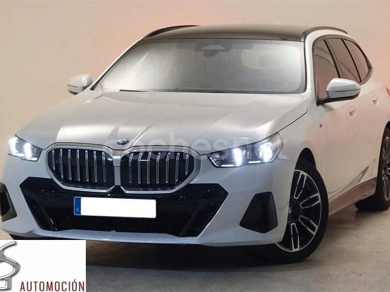 Blanco Usado 2025 BMW 520 Comfort Edition Familiar | 57.995 € (Precio justo) - Imagen 1/4