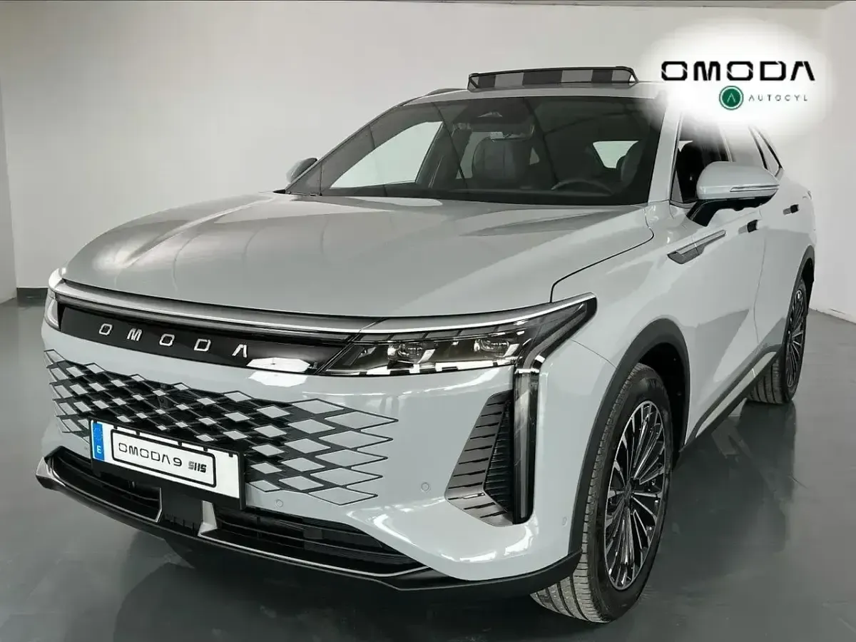 Nuevo Omoda 9 537 CV (394 kW) 2025 Gris SUV