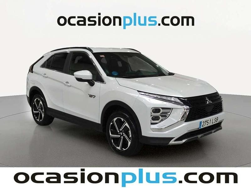 Usado Mitsubishi Eclipse Cross 188 CV (138 kW) 2021 Blanco SUV
