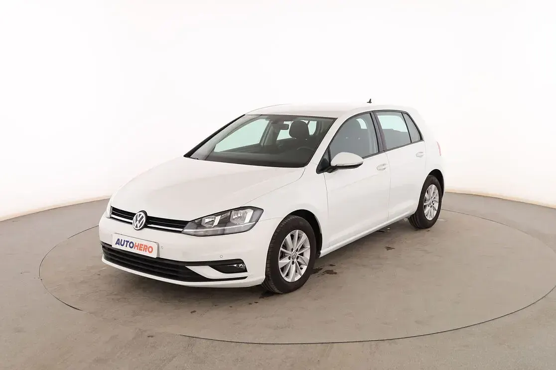 Usado VW Golf VII 116 CV (85 kW) 2018 Berlina