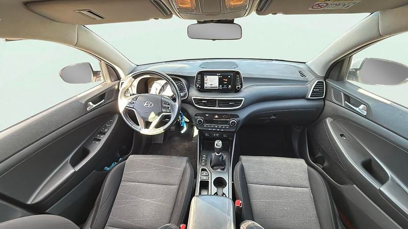 Usado Hyundai Tucson 116 HP (85 kW) 2018 Branco SUV