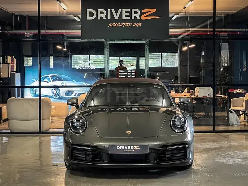 Usado Porsche 911 Targa 4S 450 CV (330 kW) 2021 Verde Descapotable