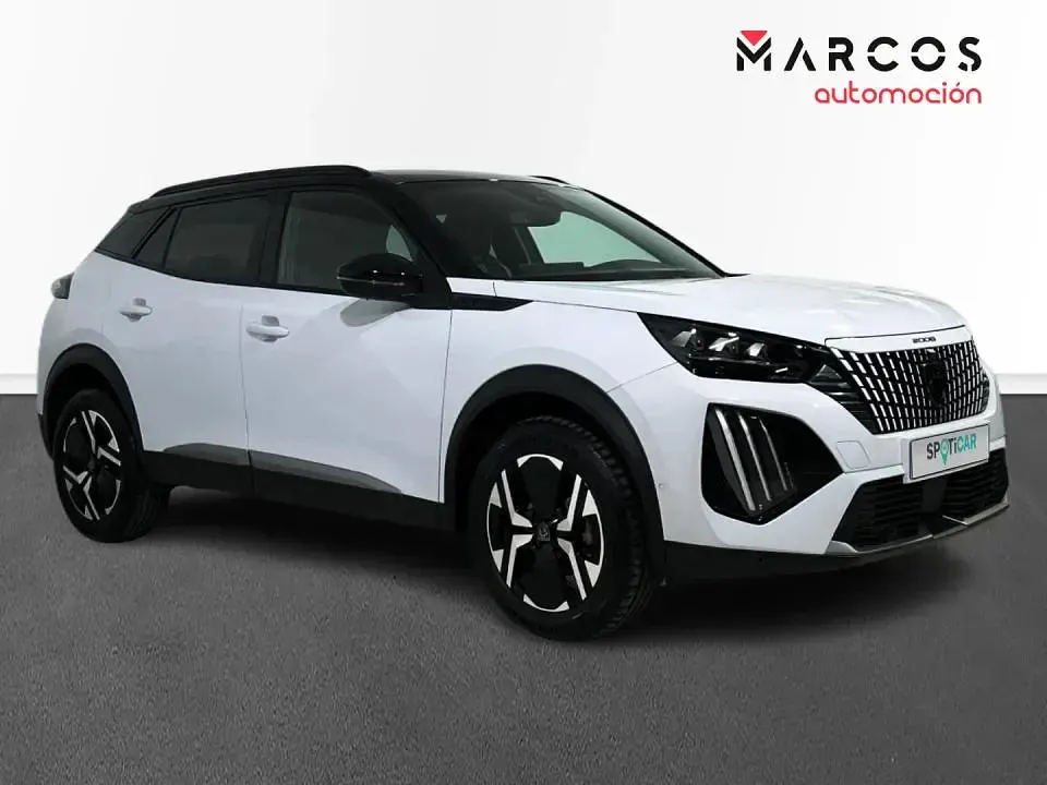 Usado Peugeot 2008 GT 130 CV (95 kW) 2024 SUV