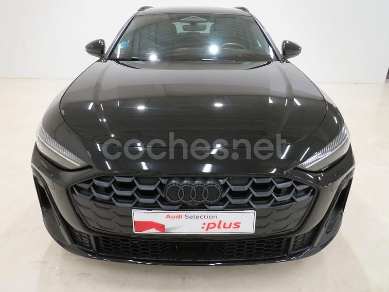 Usado Audi A5 204 CV (150 kW) 2025 Negro Familiar