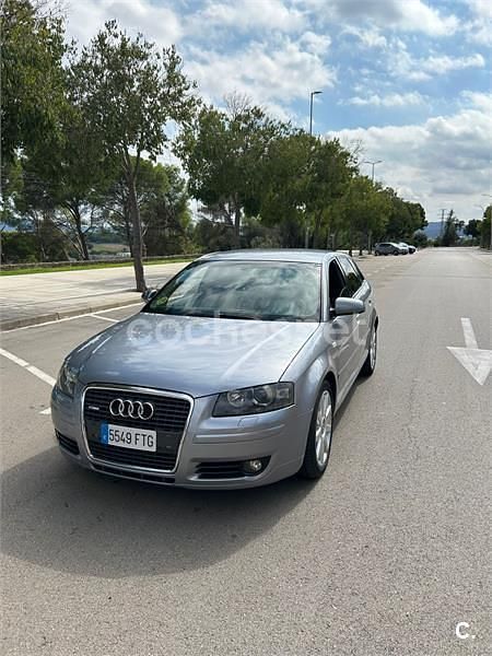 Usado Audi A3 Sportback Ambition 200 CV (147 kW) 2004 Gris / plata Utilitario