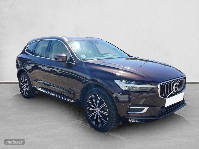 Rojo Usado 2021 Volvo XC60 Momentum SUV | 31.495 € (Precio justo) - Imagen 1/4