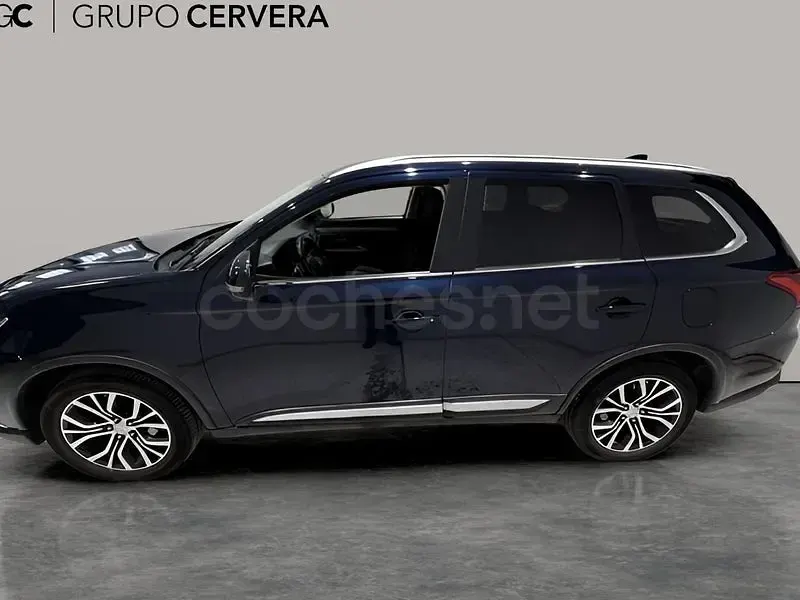 Usado Mitsubishi Outlander Motion 150 CV (110 kW) 2018 Azul SUV