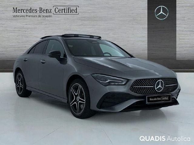 Usado Mercedes CLA250e 218 CV (160 kW) 2025 Gris montaña Berlina