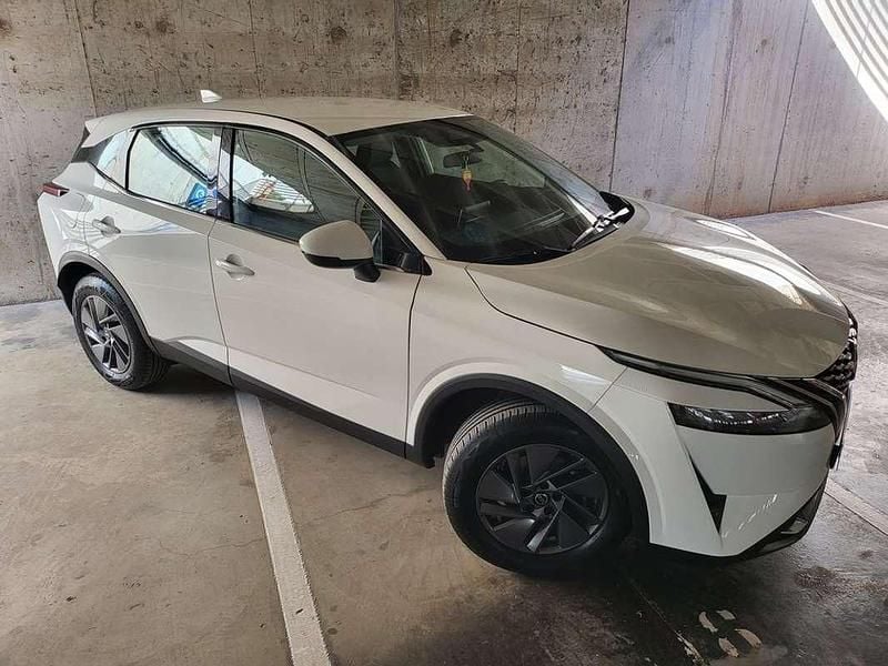Usado Nissan Qashqai Acenta 139 CV (102 kW) 2022 Blanco SUV