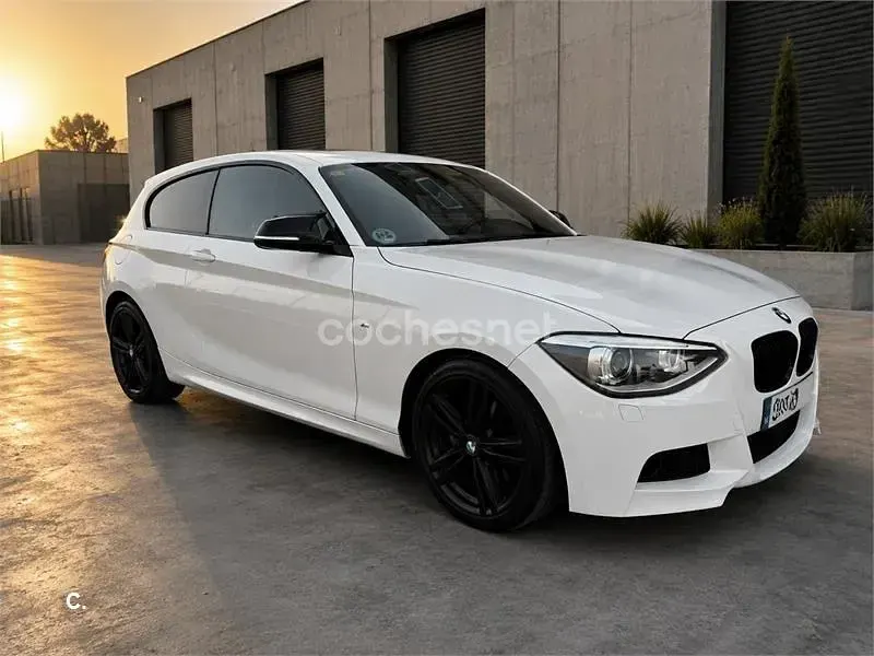 Usado BMW 118 M Sport 143 CV (105 kW) 2014 Blanco Utilitario