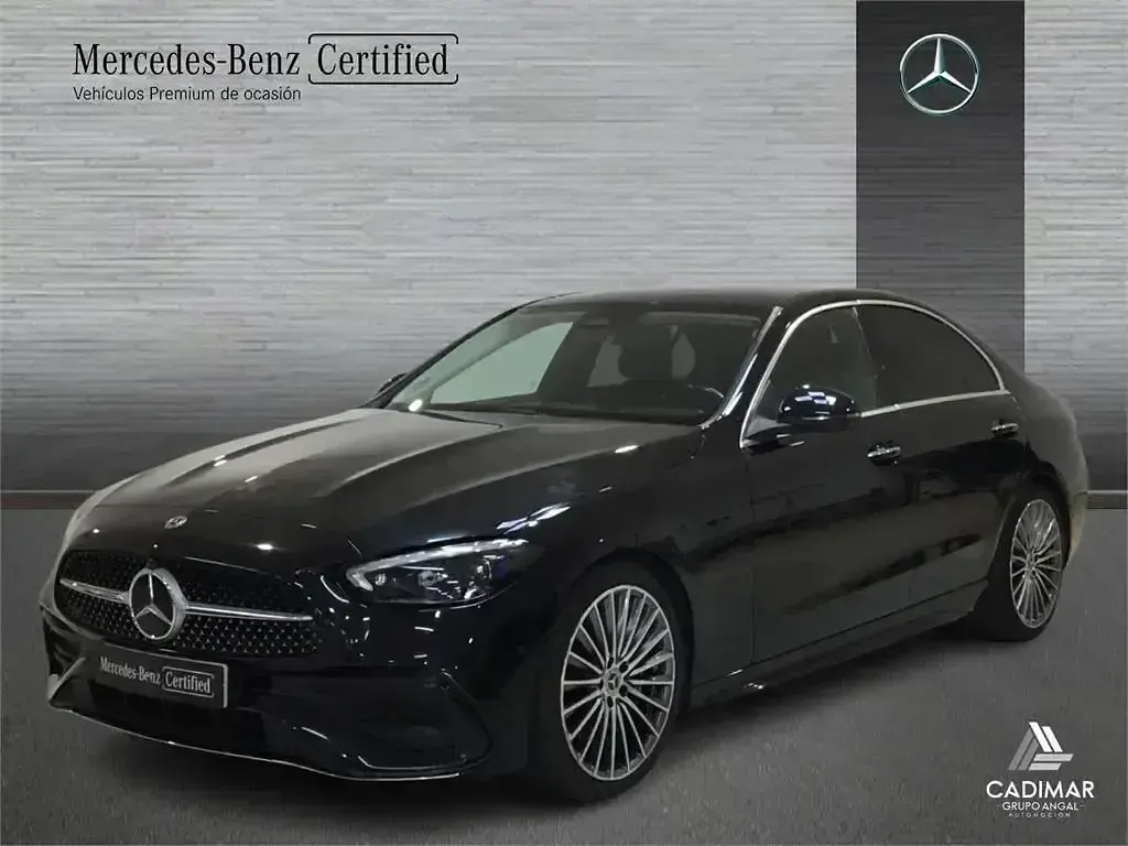 Usado Mercedes C220 200 CV (147 kW) 2021 Negro obsidiana Berlina