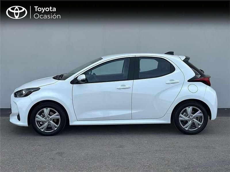Usado Toyota Yaris Hybrid Active 116 CV (85 kW) 2025 Monovolumen