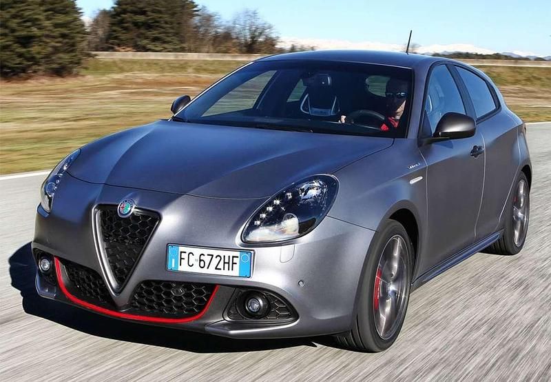 Negro Usado 2020 Alfa Romeo Giulietta Utilitario | 11.470 € (Precio justo) - Imagen 1/4