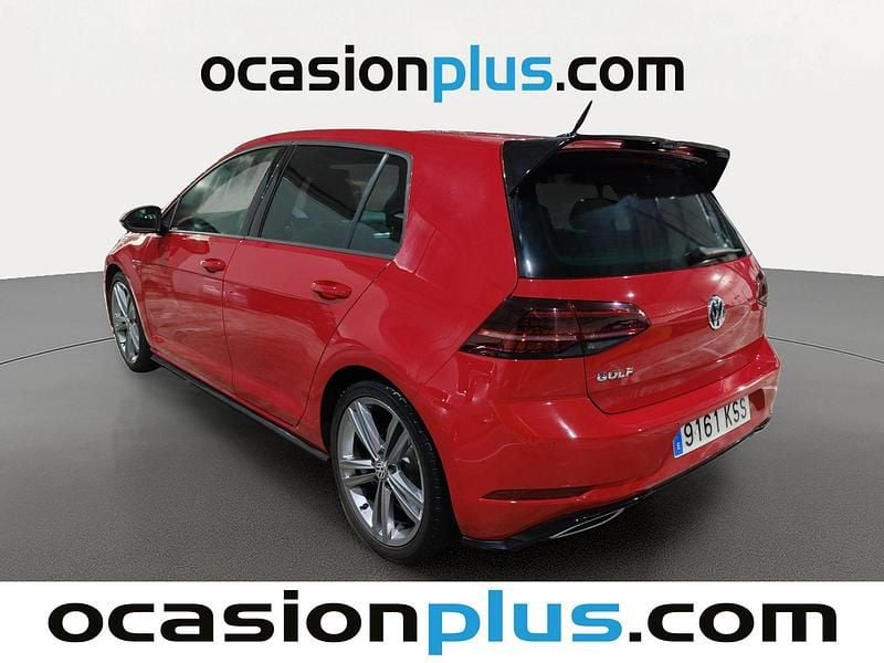 Usado VW Golf VII R-line 150 CV (110 kW) 2019 Rojo Utilitario