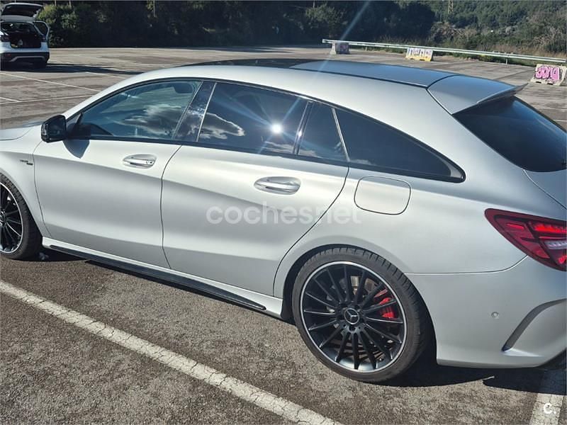 Usado Mercedes CLA45 AMG Shooting Brake 381 CV (280 kW) 2016 Gris / plata Familiar