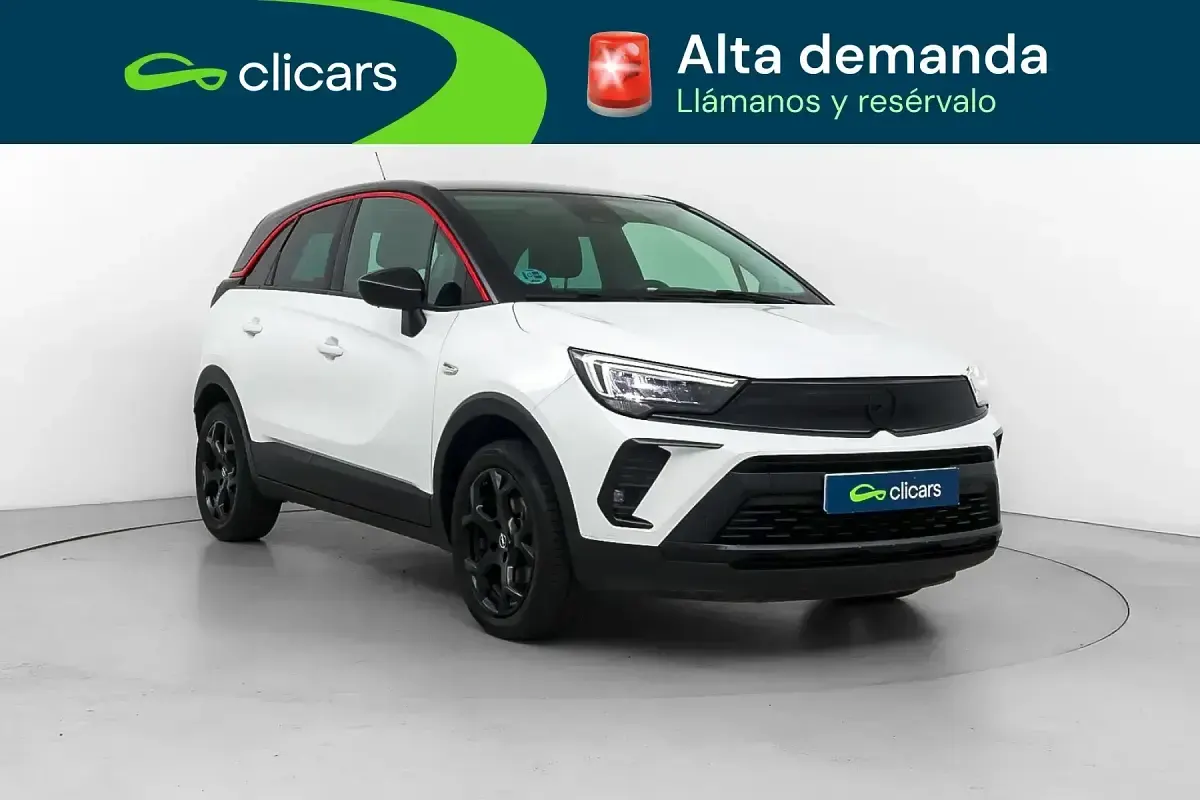 Usado Opel Crossland GS Line 130 CV (95 kW) 2022 Blanco SUV
