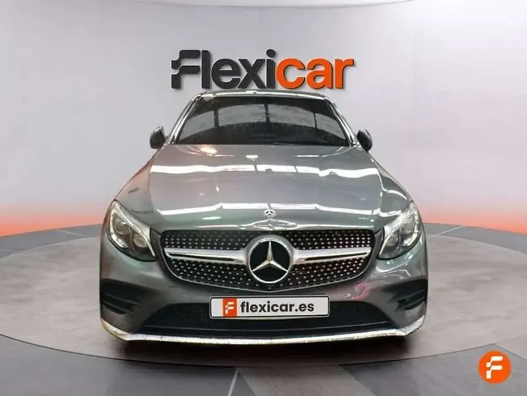 Usado Mercedes GLC300 245 CV (180 kW) 2018 Gris SUV
