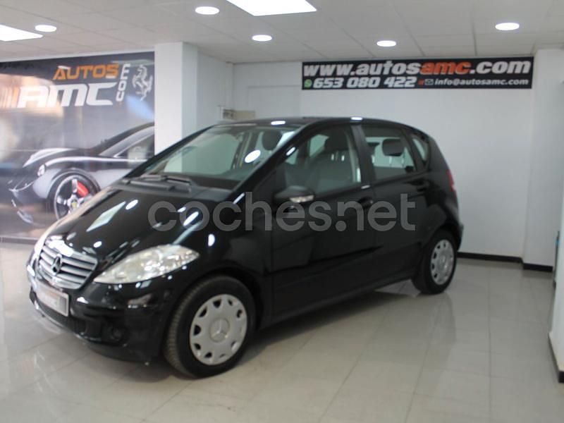 Usado Mercedes A160 Classic 82 CV (60 kW) 2008 Negro Monovolumen