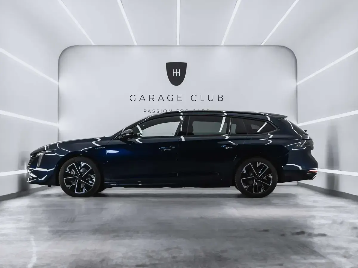 Usado Peugeot 508 GT 181 CV (133 kW) 2024 Negro Familiar