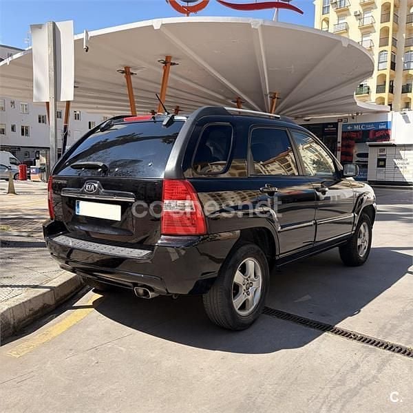 Usado Kia Sportage LX 142 CV (104 kW) 2008 Negro SUV