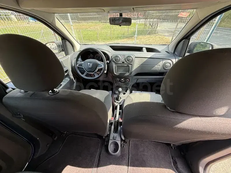 Usado Dacia Dokker 95 CV (69 kW) 2021 Azul Monovolumen