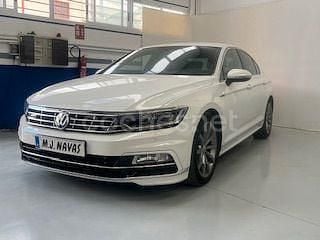 Usado VW Passat Sportline 190 CV (139 kW) 2017 Blanco Berlina