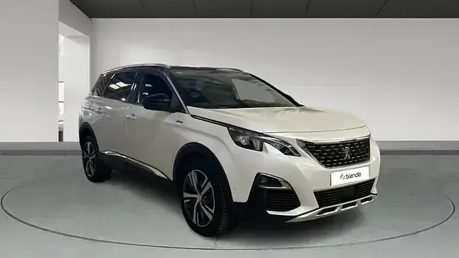Usado Peugeot 5008 GT-line 165 CV (121 kW) 2018 Blanco SUV
