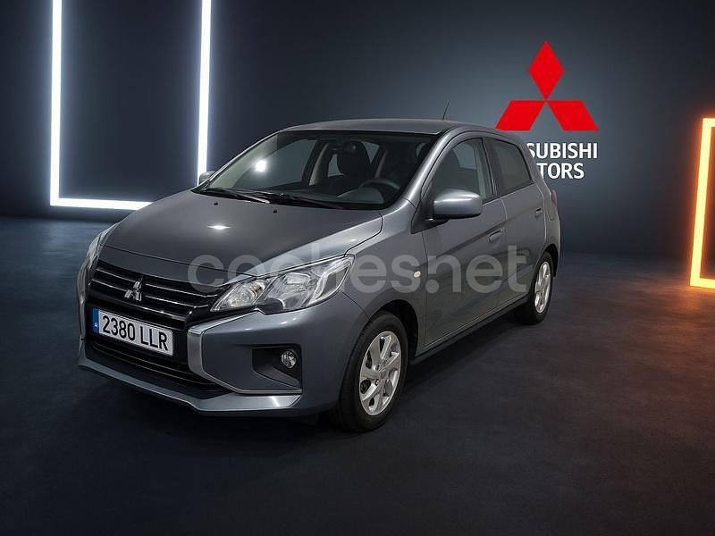 Gris / plata Usado 2021 Mitsubishi Space Star Motion Berlina | 10.990 € (Precio justo) - Imagen 1/4