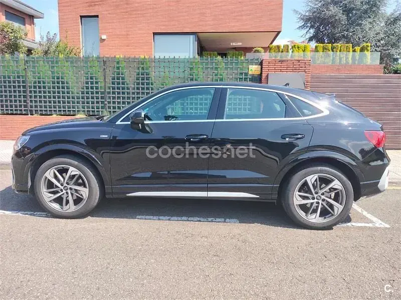 Usado Audi Q3 Sportback Ambiente 150 CV (110 kW) 2023 Negro SUV
