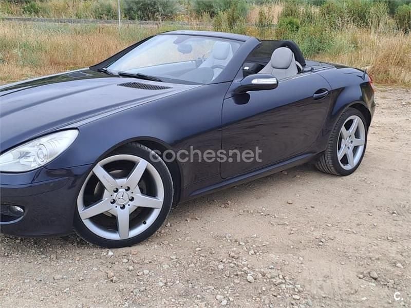 Usado Mercedes SLK200 163 CV (119 kW) 2005 Azul Descapotable