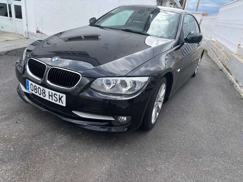 Negro Usado 2013 BMW 318 Cabriolet Descapotable | 12.500 € - Imagen 1/4