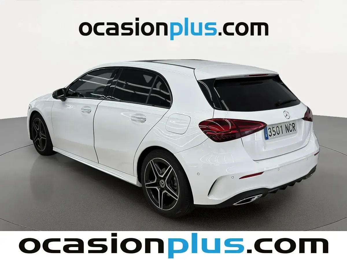 Usado Mercedes A180 AMG 136 CV (100 kW) 2025 Blanco Utilitario