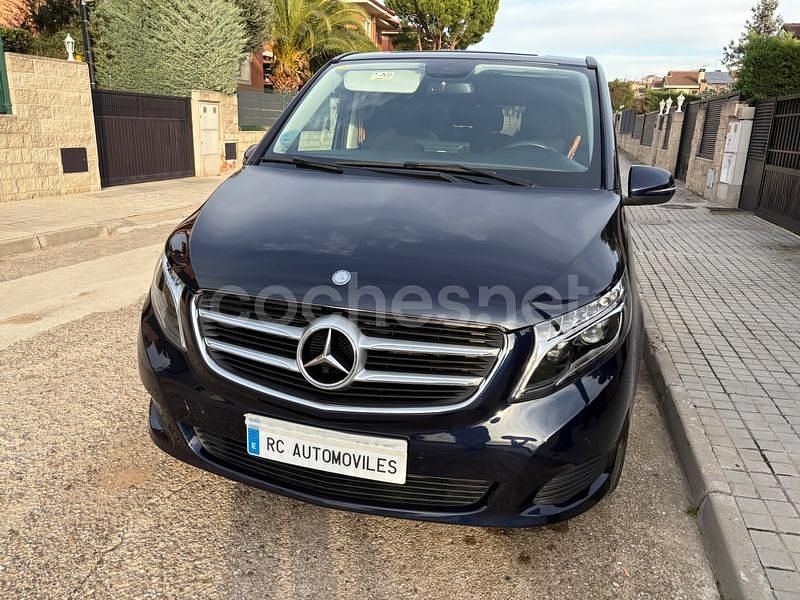 Usado Mercedes V200 136 CV (100 kW) 2017 Azul Monovolumen