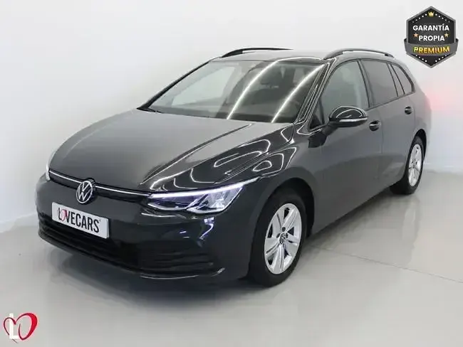 Usado VW Golf VIII Life 116 CV (85 kW) 2022 Gris Familiar